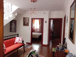 Foto 5 de Venta de Casa en Los Geranios Cerca del Parque Lineal La Tebaida y Supermaxi