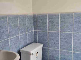 Foto 11 de Casa de venta en Pomasqui, a una cuadra del parque central, con locales comerciales