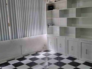 Foto 16 de Casa de venta en Pomasqui, a una cuadra del parque central, con locales comerciales