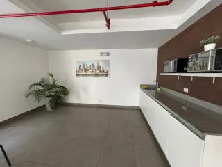 Foto 4 de SE ALQUILA MODERNA OFICINA AMOBLADA EN AV. AREQUIPA – LINCE