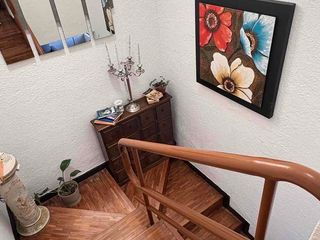 Foto 6 de de venta casa remodelada  dentro de conjunto porch con pérgola 3 habitaciones solo 2 pisos 2 parqueos guardias