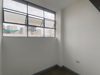 Foto 16 de ALQUILER DE OFICINA/ CONSULTORIO