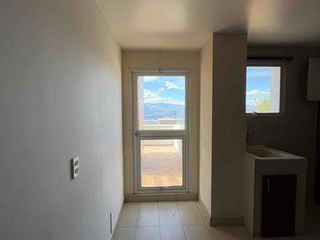 Foto 10 de Vendo ¡Venta de Departamento con Vista Panorámica - Loma de Monteserrín, Quito!