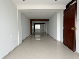 Foto 2 de Departamento de estreno alquiler 4to piso Urb Las Orquideas