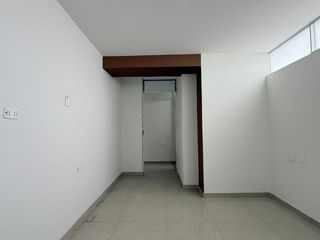 Foto 5 de Departamento de estreno alquiler 4to piso Urb Las Orquideas