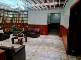 Foto 2 de HABITACIÓN SEMIAMOBLADA EN RENTA EN LA VEINTIMILLA Y 6 DE DICIEMBRE