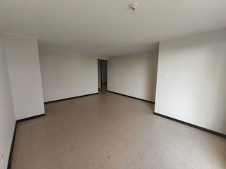 Foto 4 de DEPARTAMENTO DE 3 DOR. CON COCHERA, A UN PASO DE PLAZA SAN MIGUEL