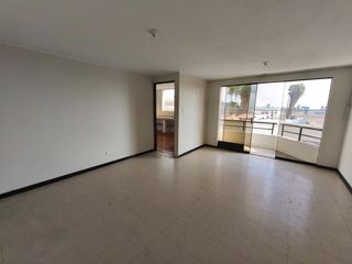 Foto 5 de DEPARTAMENTO DE 3 DOR. CON COCHERA, A UN PASO DE PLAZA SAN MIGUEL
