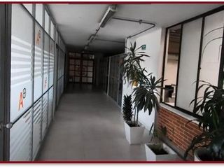 Foto 6 de Excelente edificio multiuso en vía principal de Montevideo de 3.100 M2
