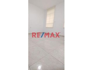 Foto 4 de Local Comercial O Para Consultorio En Estreno En Breña