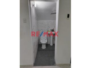 Foto 12 de Local Comercial O Para Consultorio En Estreno En Breña