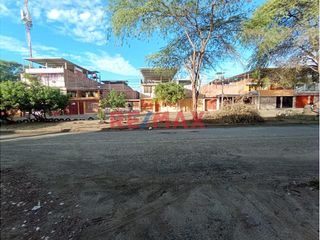 Foto 5 de Venta De Local Comercial En Av.Los Algarrobos 159.80M2//ID: 1145893