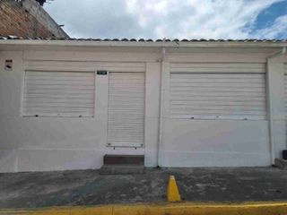 Foto 8 de Casa de arriendo en Pomasqui, a una cuadra del parque central, 2 garajes