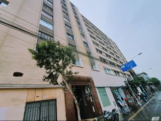 Foto 2 de VENTA DEPARTAMENTO AV TACNA 500