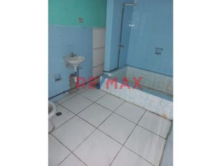 Foto 19 de VENTA DE CASA COMO TERRENO HUACHO IDEAL PARA INVERSION