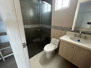 Foto 15 de Arriendo Apartamento de 3 alcobas en Miramar