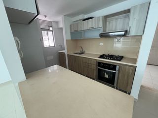 Foto 3 de Arriendo Apartamento de 3 alcobas en Miramar
