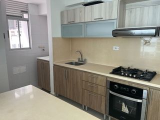 Foto 1 de Arriendo Apartamento de 3 alcobas en Miramar