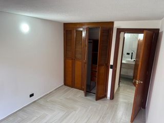 Foto 11 de APARTAMENTO EN ARRIENDO SANTA PAULA