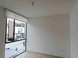 Foto 20 de Casa en venta, sector Pomasqui