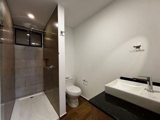 Foto 4 de Estudio en Renta en Cumbayá – Edificio Azariah | 46,65 m² incluye Balcón