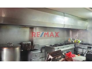 Foto 5 de Se Traspasa Restaurant En Local De 200M2 Av. Villaran Surquillo