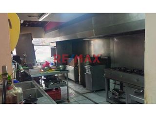 Foto 4 de Se Traspasa Restaurant En Local De 200M2 Av. Villaran Surquillo