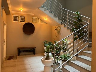Foto 4 de Departamento céntrico en alquiler en Machala – incluye aire acondicionado y agua, ideal para profesionales o parejas