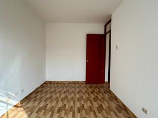 Foto 20 de Vendo acogedora casa a dos cuadras de la av. Central – Los Olivos.