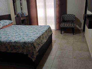 Foto 17 de Vendo hermosa casa en Vila club, amplia con piscina 5 dormitorios 6 baños