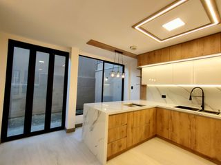 Foto 2 de Casa en venta Amable María Loja Ecuador