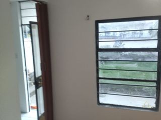 Foto 10 de RENTO MINI DPTO SIN AMOBLAR, AV TUFIÑO
