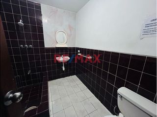 Foto 7 de Se Alquila Primer Y Segundo Piso -Urb. Monserrate A Pocas Cuadras De Isabel De Bobadilla 280M2