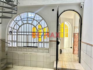 Foto 1 de Se Alquila Primer Y Segundo Piso -Urb. Monserrate A Pocas Cuadras De Isabel De Bobadilla 280M2