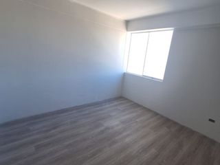 Foto 6 de VENDO HERMOSO DUPLEX, EN SACACHACA, CERCA AL COLEGIO MAX UHLE, NO PAGAS ALCABALA,CON 3 DORMITORIOS, 4 BAÑOS, COCHERA Y ASENSOR DIRECTO DUPLE