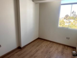 Foto 8 de VENDO BONITO Y COMODO DEPARTAMENTO, DE 70 M2, UBICADO EN BANCARIOS, CERCA AL HOSPITAL GENERAL,  CON ASENSOR Y COCHERA, NO SE PAGA ALCABALA
