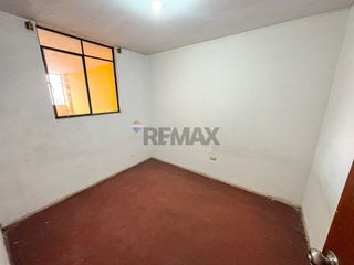 Foto 22 de Venta De Casa De 2 Pisos Frente A Parque De 139 Mts Cerca Al Mall De Comas