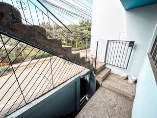 Foto 6 de Venta De Casa De 2 Pisos Frente A Parque De 139 Mts Cerca Al Mall De Comas