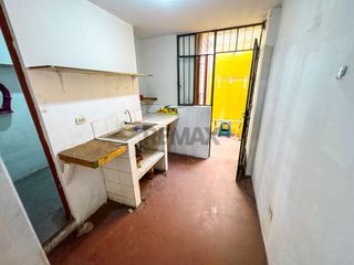 Foto 10 de Venta De Casa De 2 Pisos Frente A Parque De 139 Mts Cerca Al Mall De Comas
