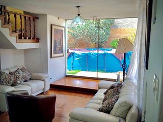 Foto 3 de ¡Gran Oportunidad de Inversión en Surco! Venta de Casa a Precio de Terreno