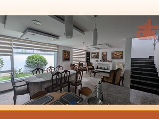Foto 5 de 🏡✨ Casa Moderna en Cumbayá: Elegancia, Espacio y la Mejor Ubicación ✨🏡