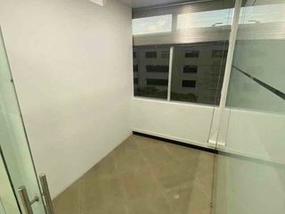 Foto 7 de OFICINA PRIVADA EN ENTORNO CORPORATIVO