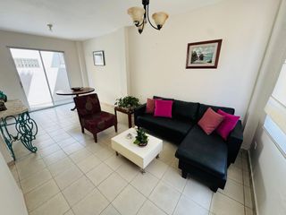 Foto 1 de Venta de casa en Urbanizacion Privada, Manta