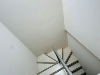 Foto 8 de Venta de casa en Urbanizacion Privada, Manta