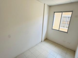 Foto 9 de Venta de casa en Urbanizacion Privada, Manta