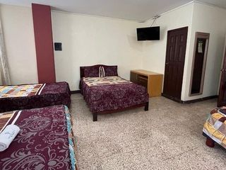 Foto 11 de hotel de venta zona centro manta manabi s/p