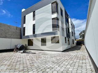 Foto 2 de Departamento en renta bajo modalidad de anticresis – Tercera planta, El Cabre, Valle de Los Chillos