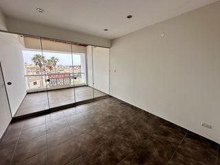 Foto 10 de SAN BORJA VENDO LINDO DUPLEX, 4 DORMITORIOS + 2 Estacionamientos, GRAN OPORTUNIDAD