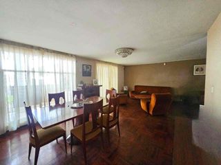 Foto 6 de VENDO CASA DE OCASIÓN EN SURCO A POCOS PASOS DE LINDO PARQUE