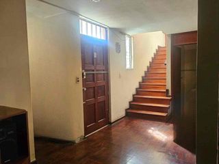 Foto 7 de VENDO CASA DE OCASIÓN EN SURCO A POCOS PASOS DE LINDO PARQUE